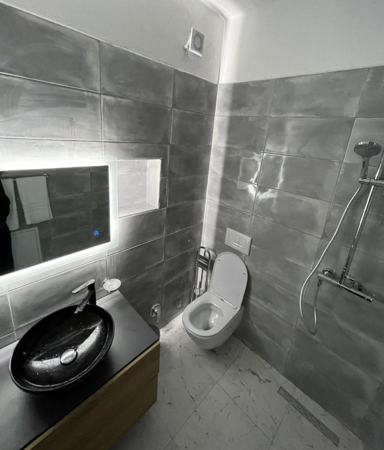 Center Tirana Apartments ภายนอก รูปภาพ